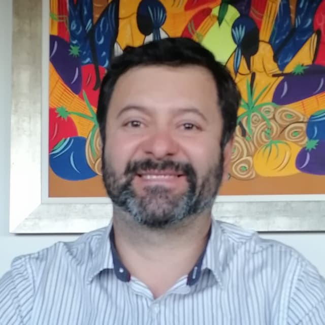 René Avendaño Bobadilla, psicólogo